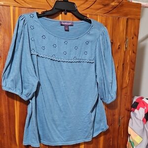 Gloria Vanderbilt Denim Blue Blouse with Eyelet Detail